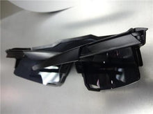 Large Vintage 90's Style Sporty Sunglasses- Black Frame