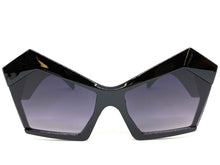 Women's Oversized Modern Retro Cat Eye Style SUNGLASSES Large Funky Black Frame 80268