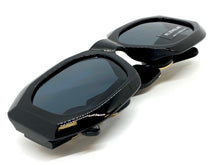 Classic Retro Luxury Designer Fashion SUNGLASSES Thick Black Frame 8244