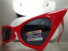 Retro Cat Eye Sunglasses- Red Frame