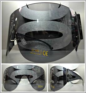 Oversized Shield Style Visor Sunglasses- Gray