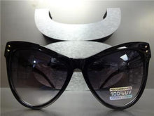 Oversized Classic Cat Eye Sunglasses- Black