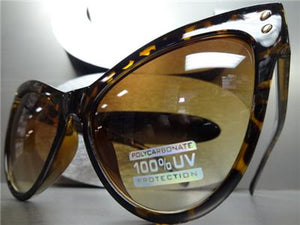 Oversized Classic Cat Eye Sunglasses- Tortoise