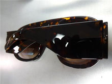 Thick Frame Retro Sunglasses- Tortoise