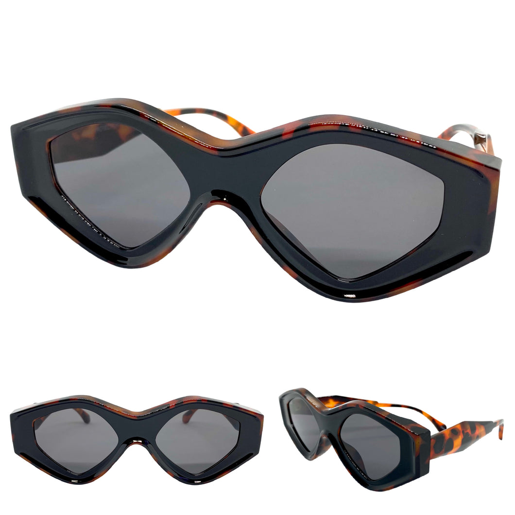 Classic Modern Retro Style SUNGLASSES Funky Black & Tortoise Frame 80405