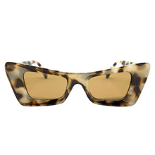 Classic Vintage Retro Cat Eye Style SUNGLASSES Tortoise Frame 80410