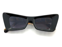 Classic Vintage Retro Cat Eye Style SUNGLASSES Black & Tortoise Frame E1858