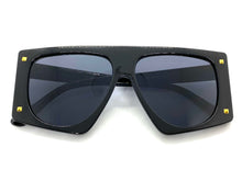 Oversized Modern Retro Style SUNGLASSES Large Black Frame 8288