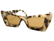 Classic Vintage Retro Cat Eye Style SUNGLASSES Tortoise Frame 80410