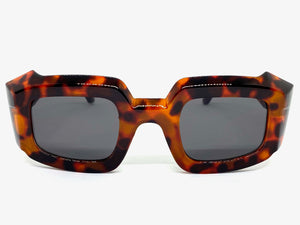 Classic Vintage Retro Style SUNGLASSES Leopard Frame with Dark Lens 80402